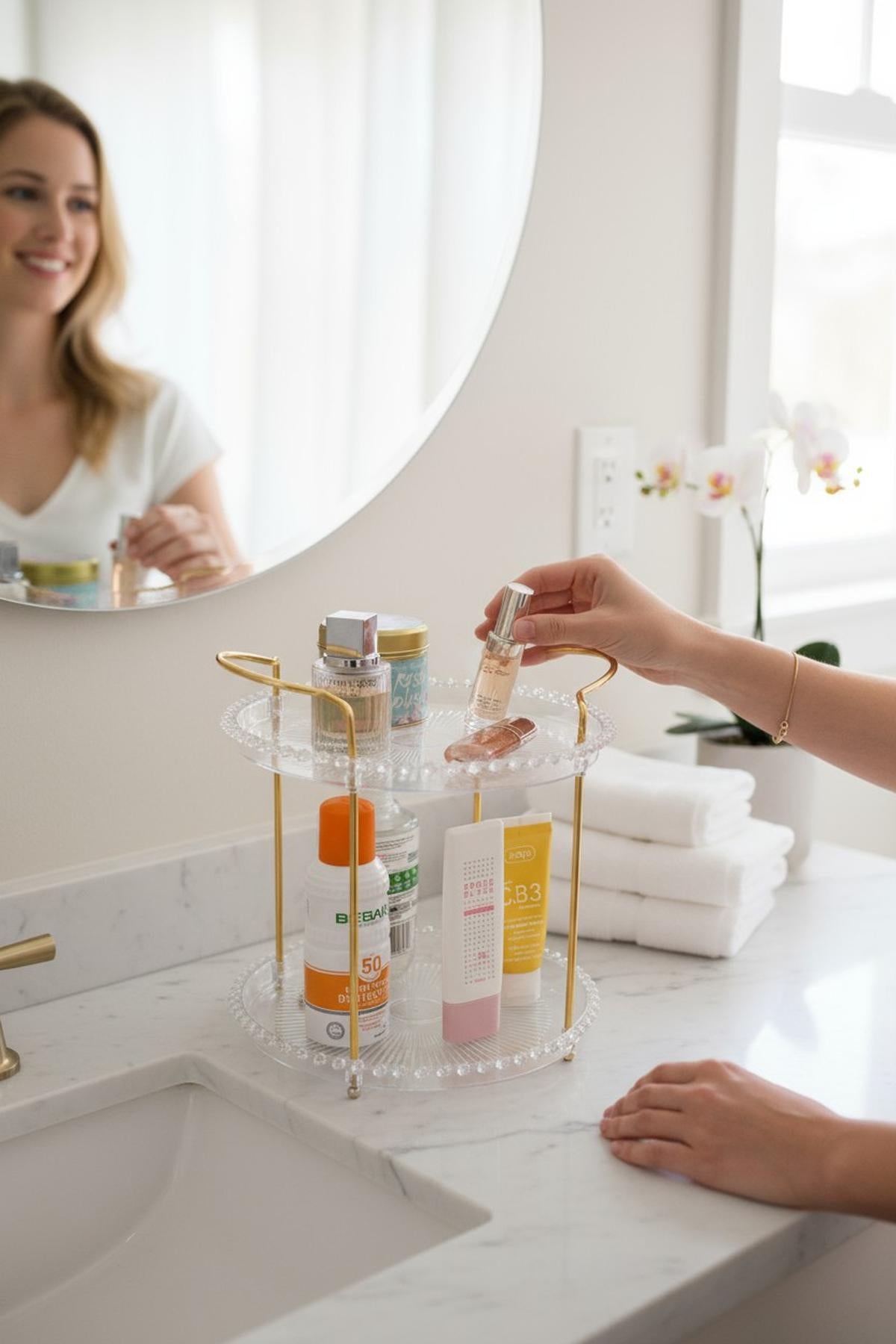 İki Katlı Organizer Set – Makyaj, Kozmetik ve Banyo Düzenleyici